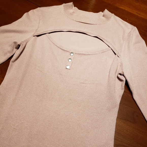 GUESS Sweater - Picture 4 of 5